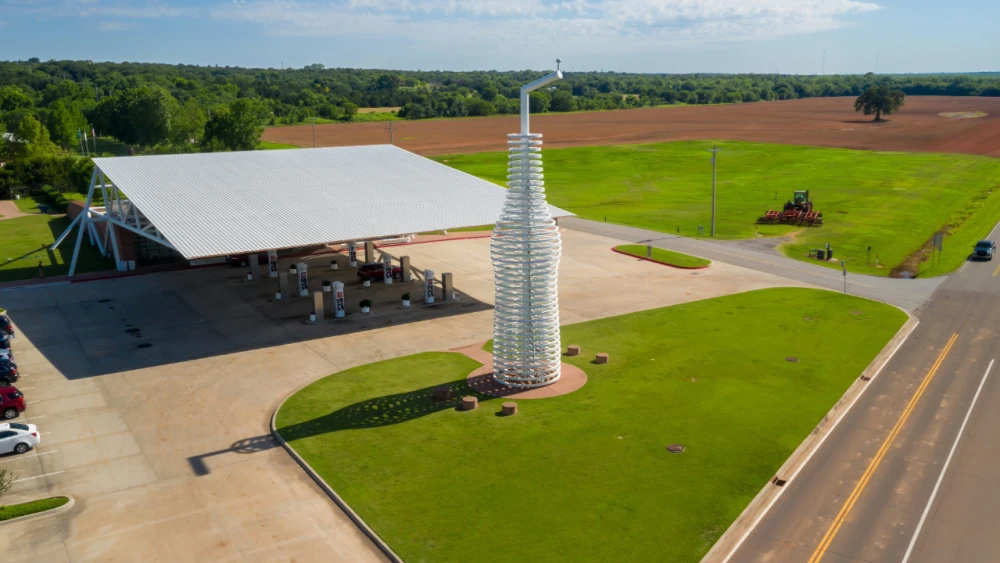 POPS on Route 66 in Arcadia, Oklahoma.