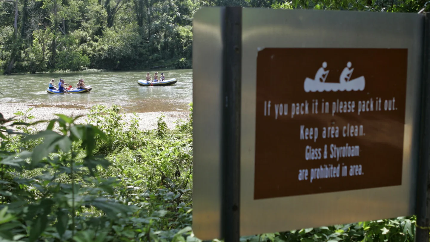 Illinois River Fire & Rescue warns against jumping into river after series of injuries